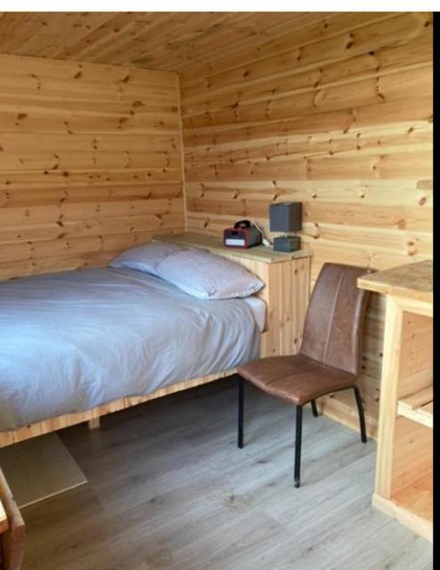 Off Grid Shepherds Hut Hotell Llansilin Eksteriør bilde
